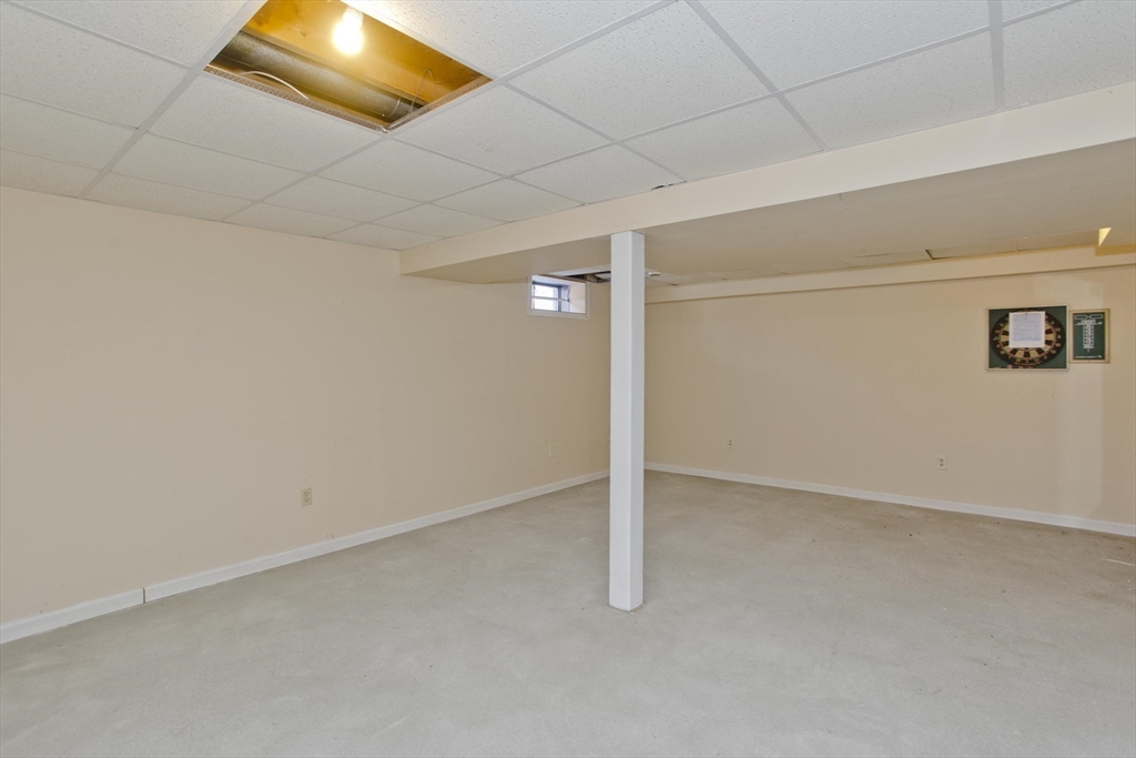 80 Somers Road East Longmeadow, MA 01028 - Photo 14 of 33 Gallery Image 14