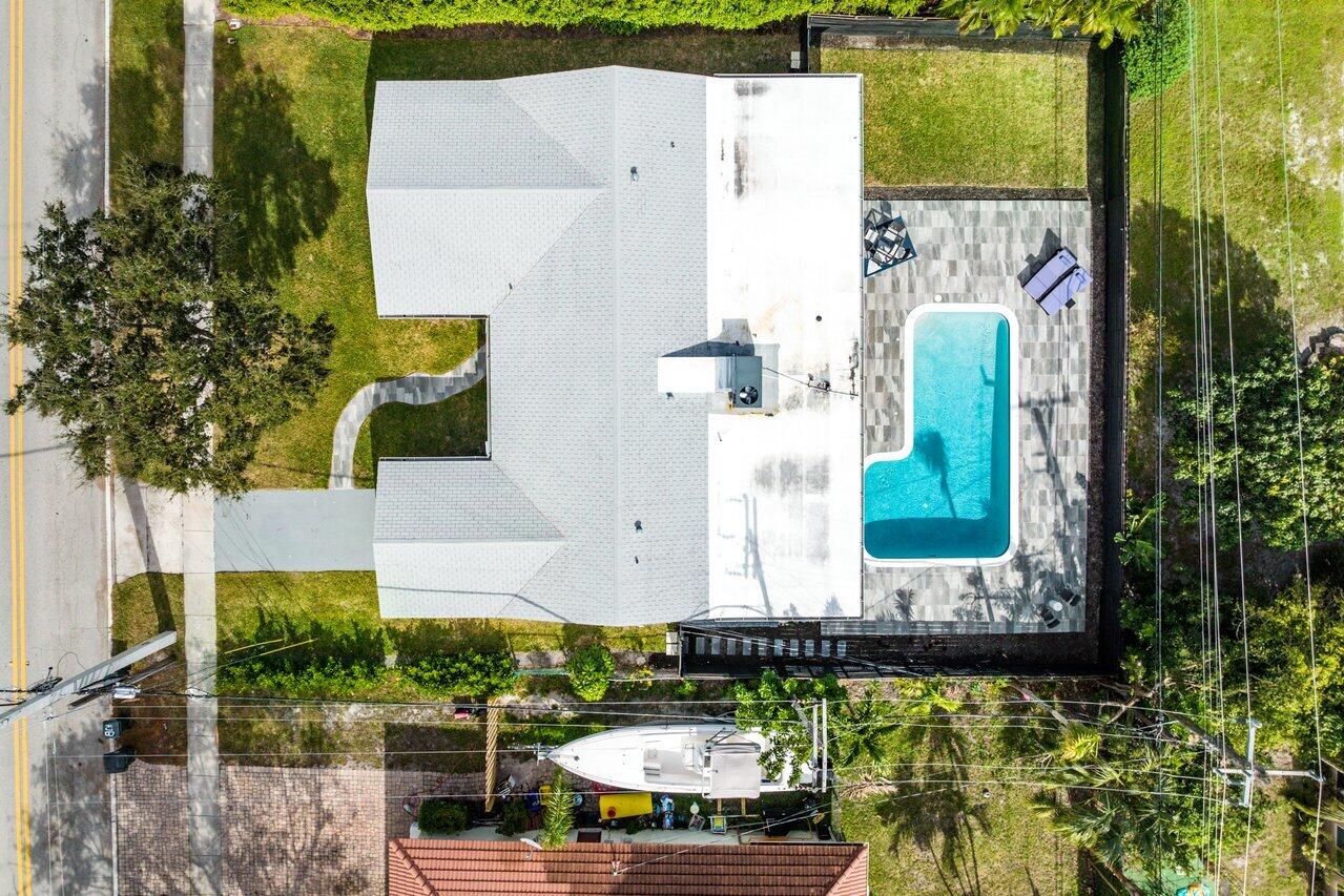 250 Southwest 9th Avenue Boca Raton, FL 33486 - Photo 36 of 43 037-250Southwest9thAvenue-BocaRaton-FL-3