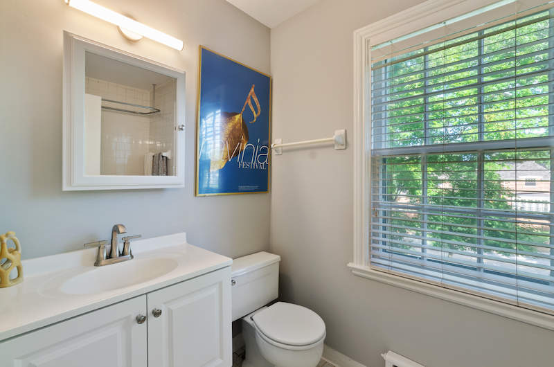 550 Sheridan Road Highland Park, IL 60035 - Photo 18 of 30