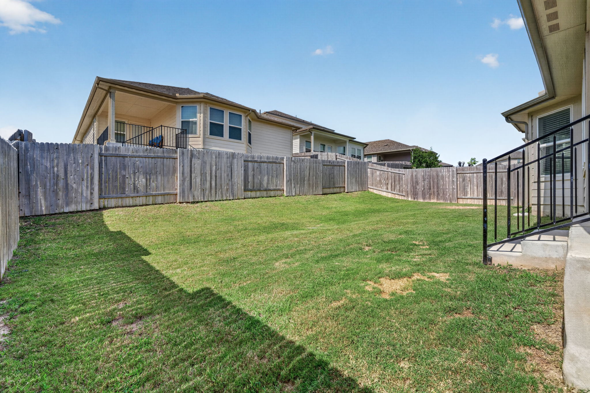 228 El Capitan Loop Dripping Springs, TX 78620 - Photo 23 of 24