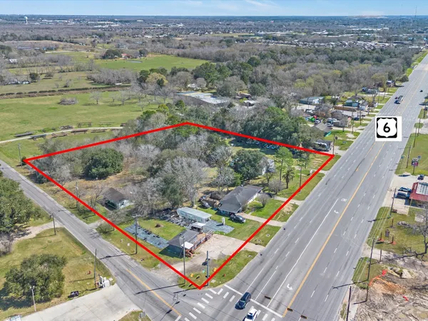 $1,595,000 | 2518 West Highway 6, Alvin, TX 77511