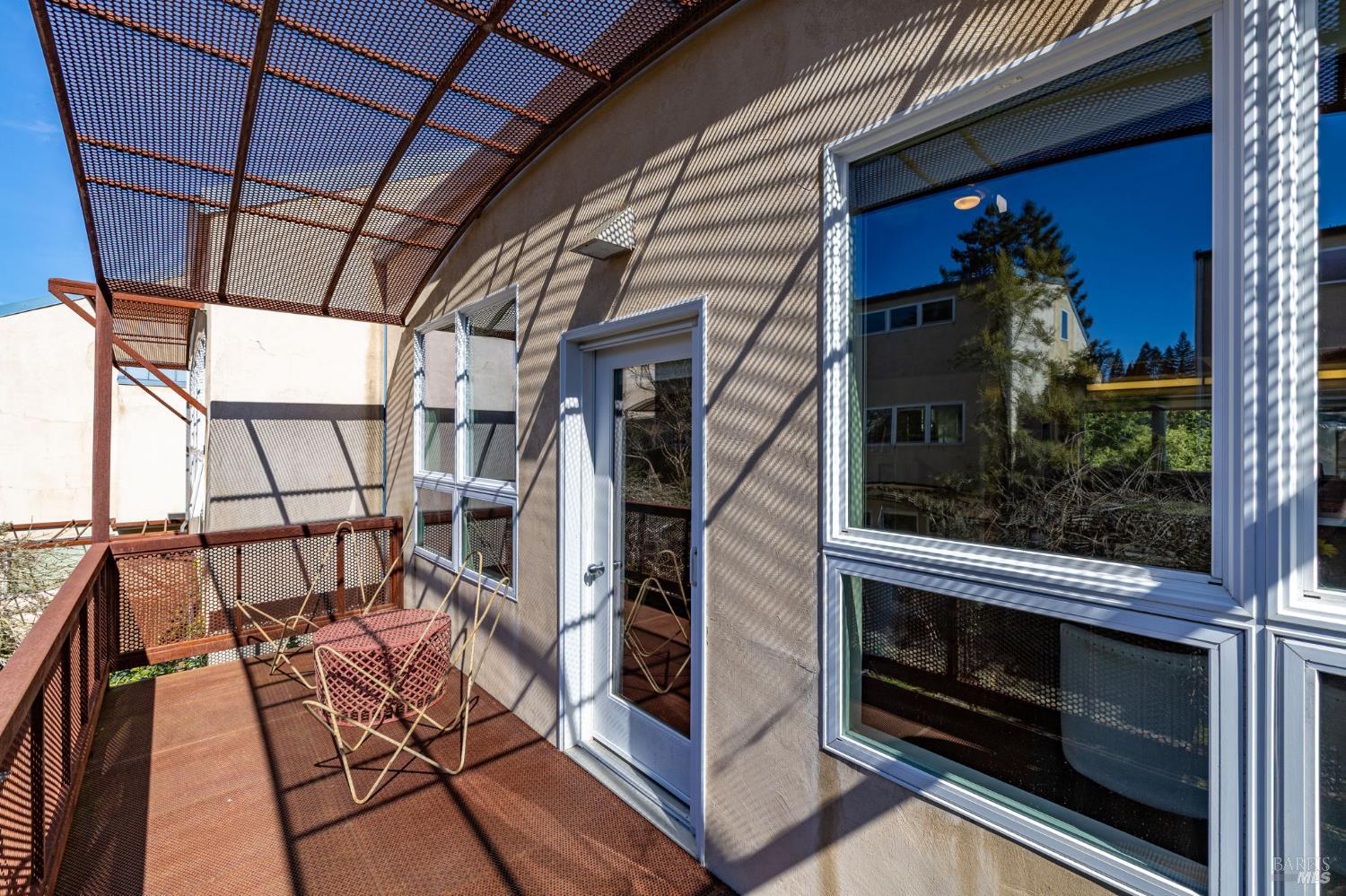 471 Florence Avenue Sebastopol, CA 95472 - Photo 26 of 71 With plenty of sun, plants will thrive up here!