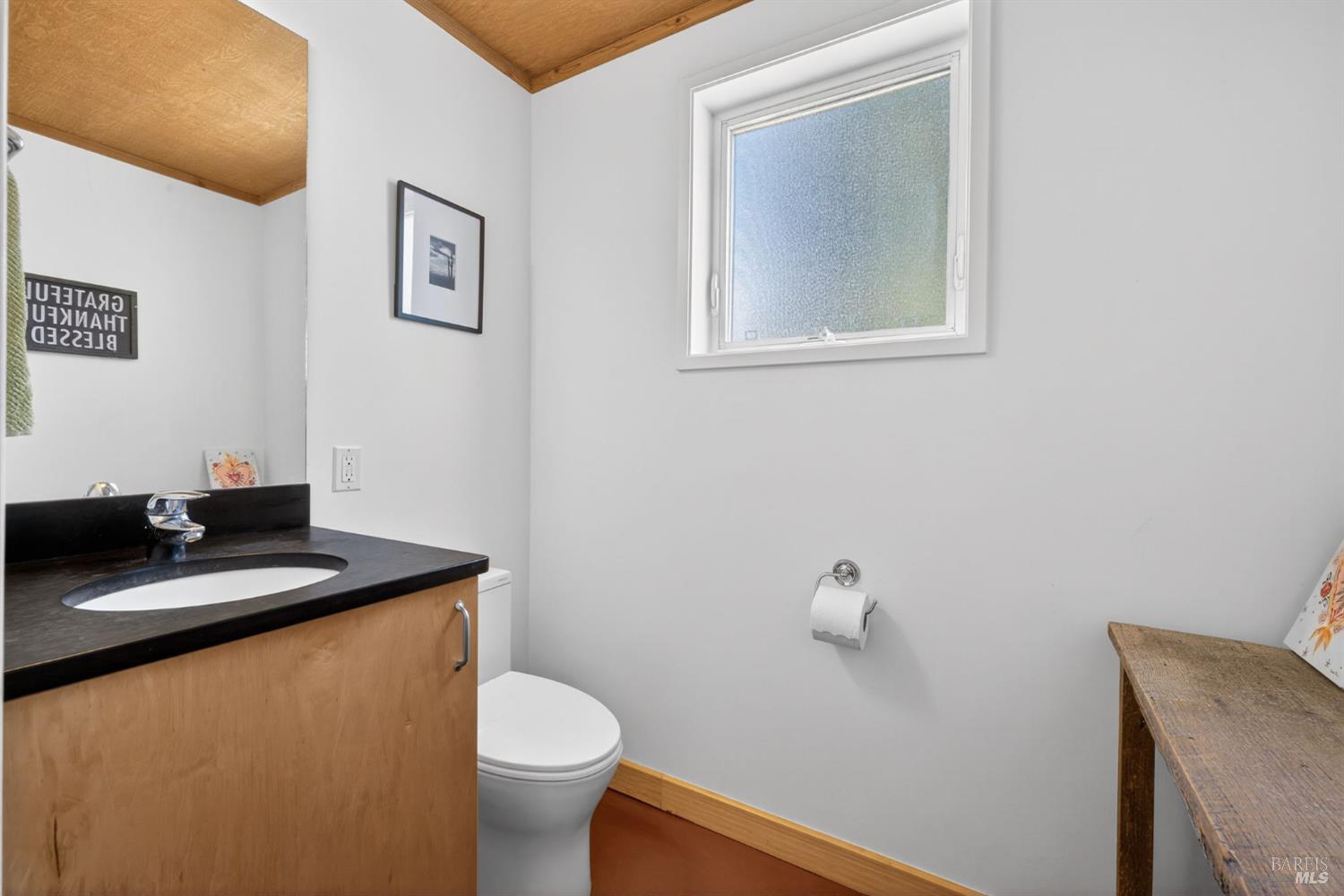 471 Florence Avenue Sebastopol, CA 95472 - Photo 39 of 71 The second floor has a convenient half-bath.