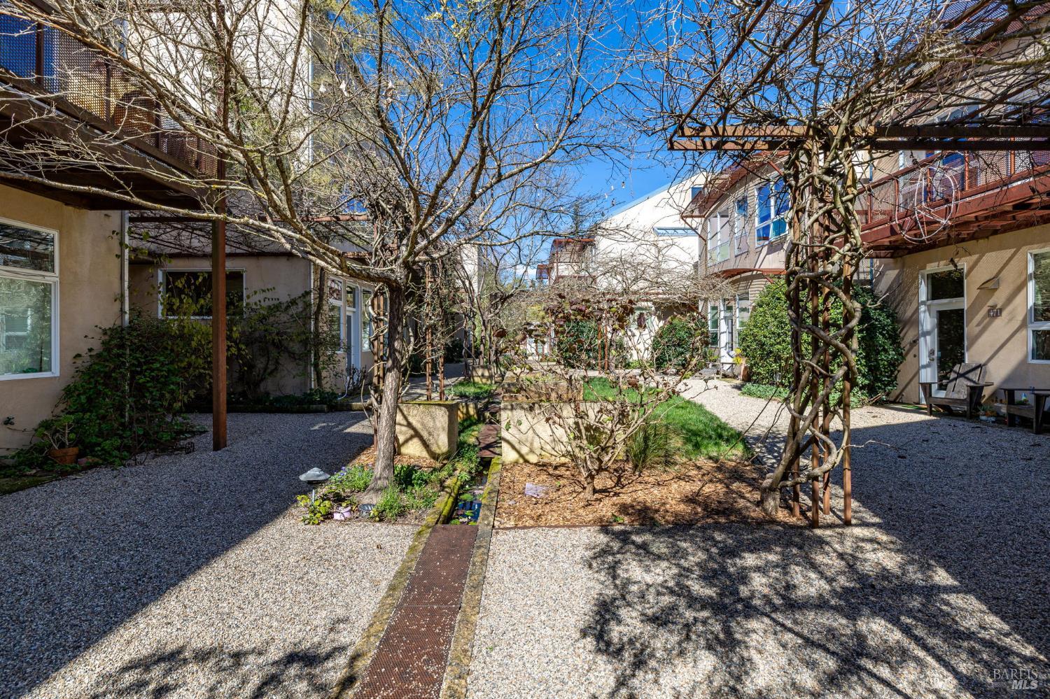 471 Florence Avenue Sebastopol, CA 95472 - Photo 46 of 71