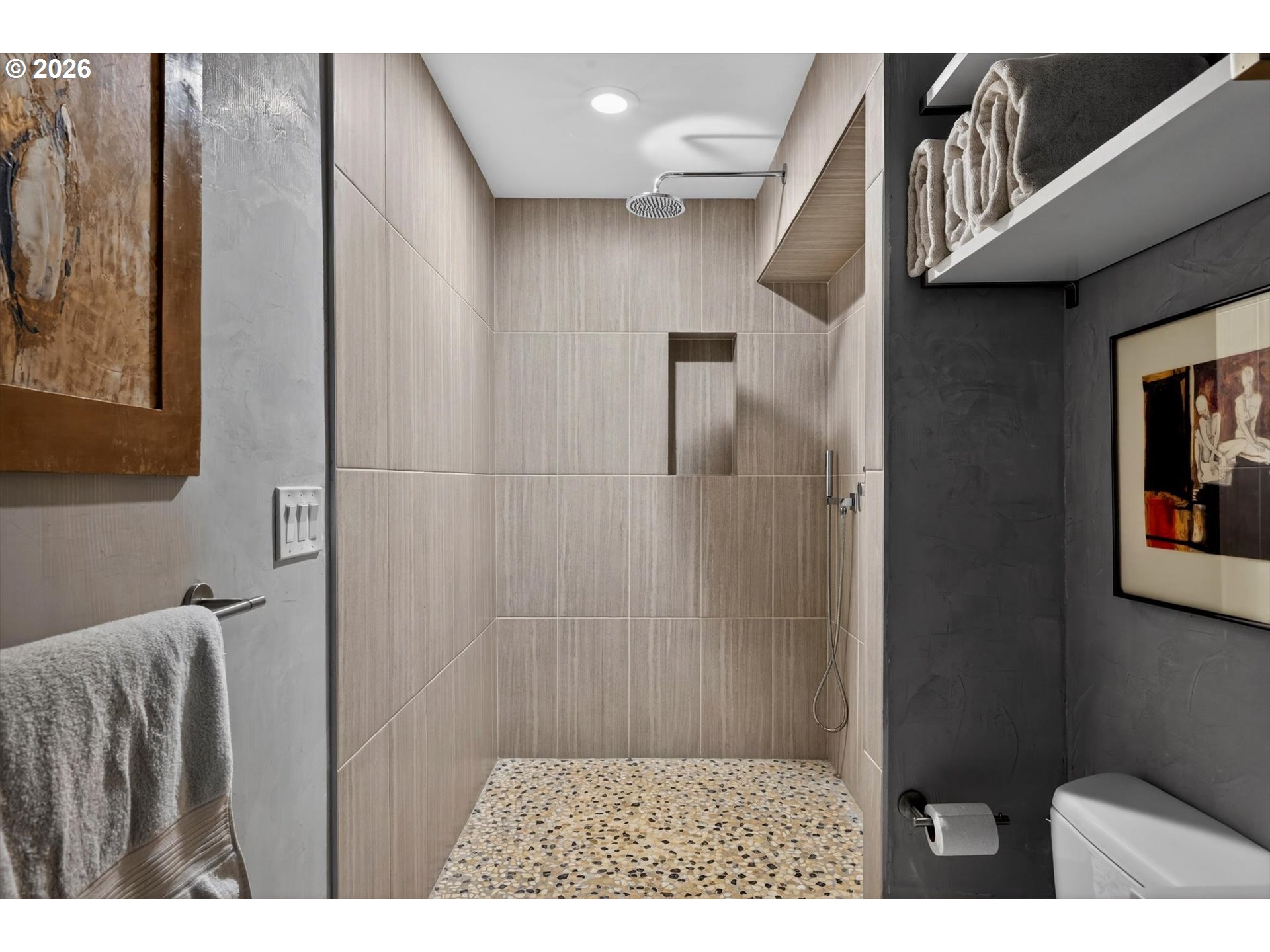 3340 Southwest Fairmount Boulevard Portland, OR 97239 - Photo 27 of 39 Bathroom