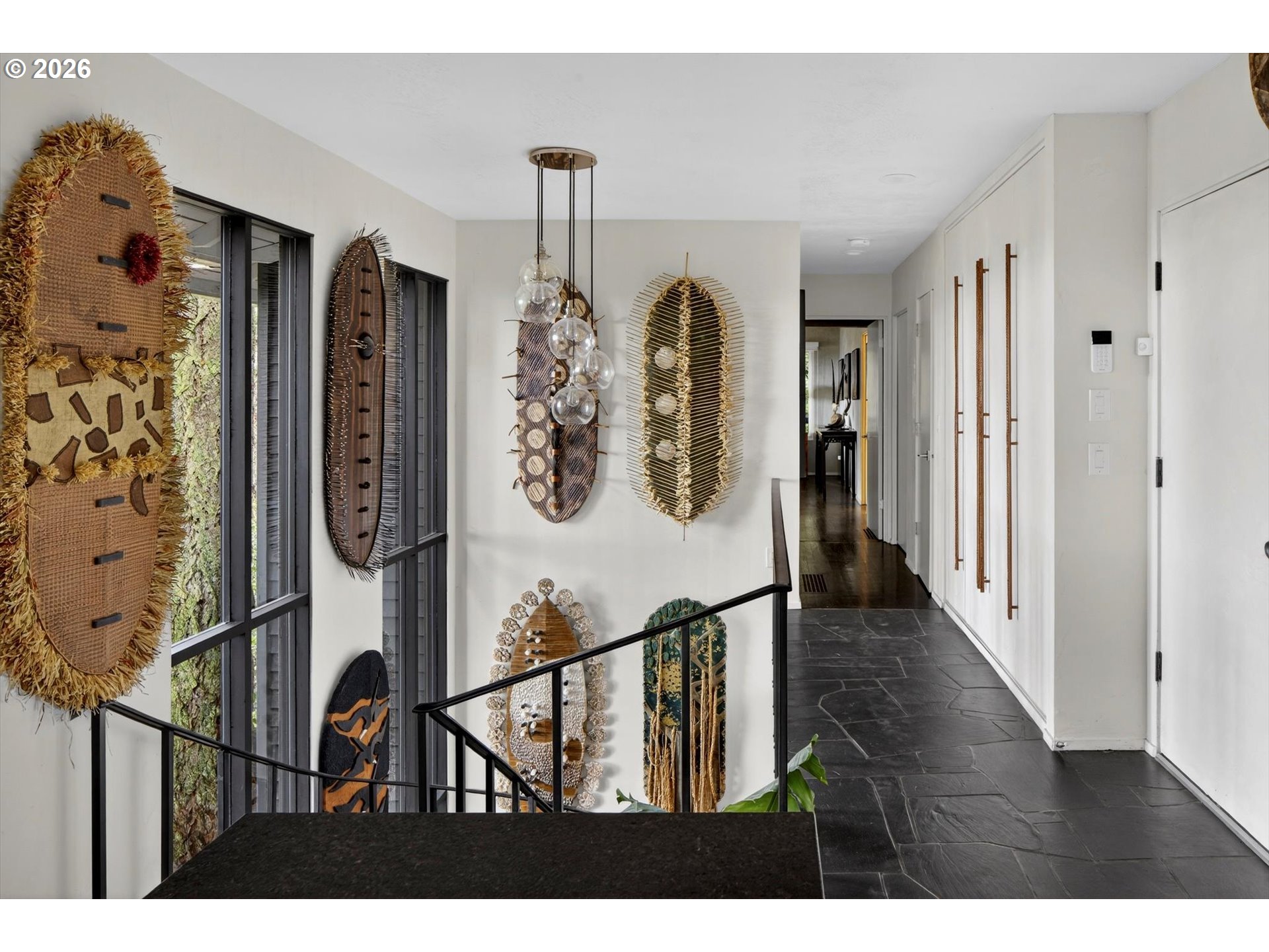 3340 Southwest Fairmount Boulevard Portland, OR 97239 - Photo 5 of 39 Entrance/Foyer