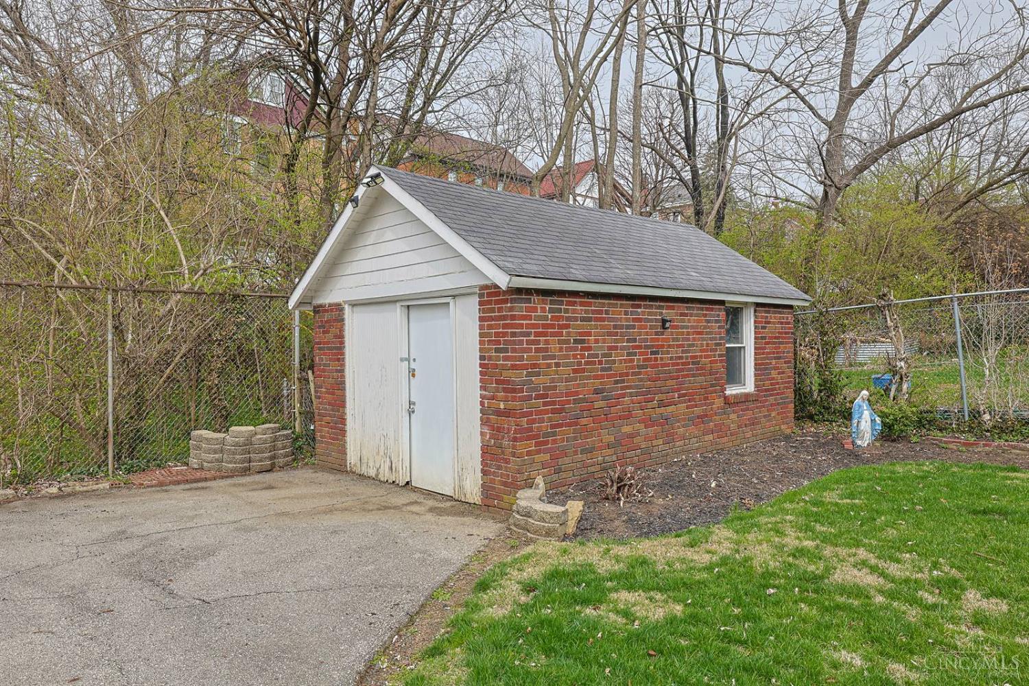 1019 Rutledge Avenue Cincinnati, OH 45205 - Photo 38 of 43 Gallery Image 38