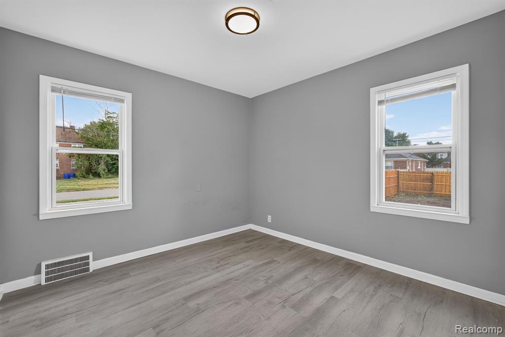 3708 Nottingham Road Detroit, MI 48224 - Photo 9 of 30 Gallery Image 9