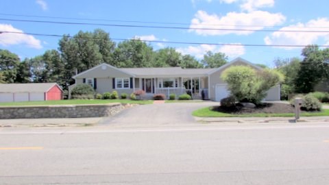 40 Pippin Orchard Road Cranston, RI 02921 - Photo 2 of 30