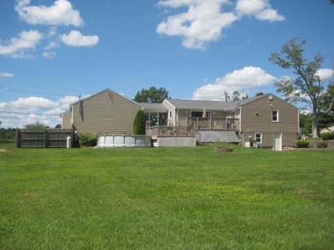 40 Pippin Orchard Road Cranston, RI 02921 - Photo 8 of 30
