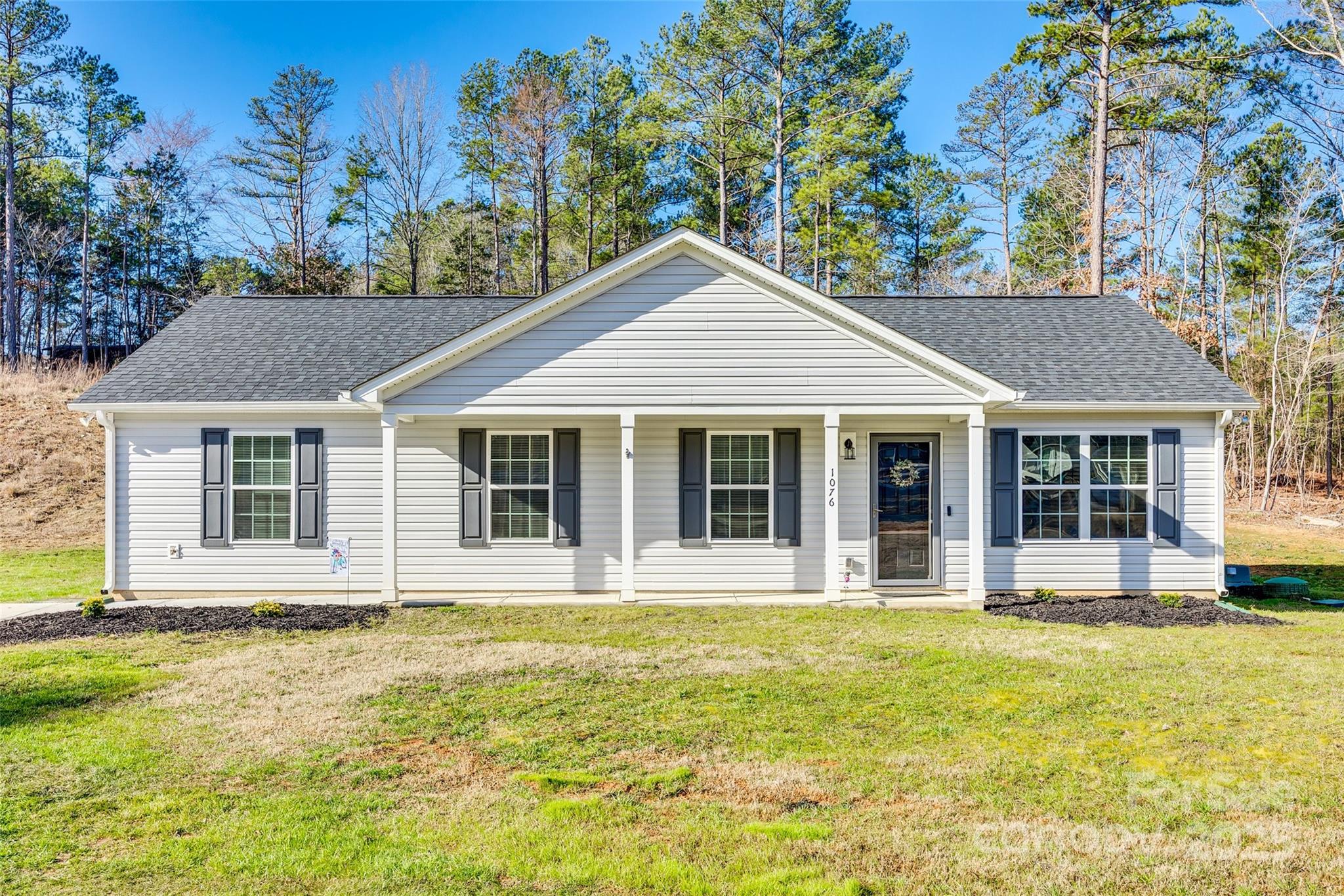 1076 Westminster Drive Lancaster, SC 29720 - Photo 2 of 26