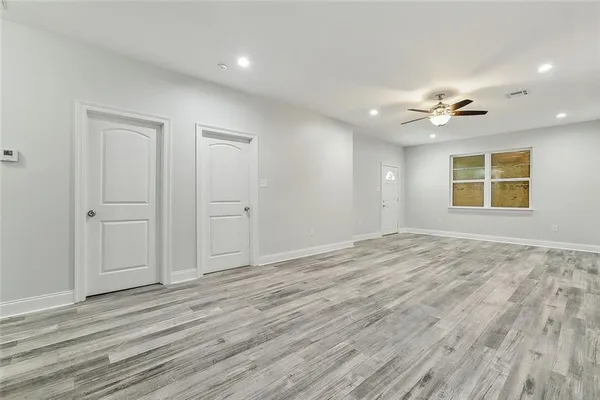 $330,795 | 1164-66 Tallow Tree Lane, Harvey, LA 70058