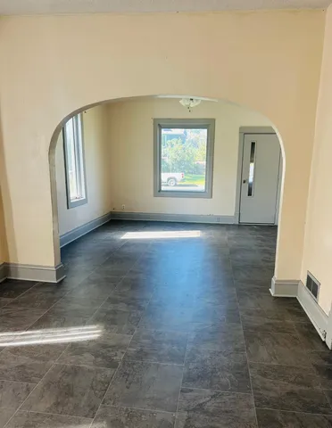 $84,000 | 402 South Main Street, Mahnomen, MN 56557