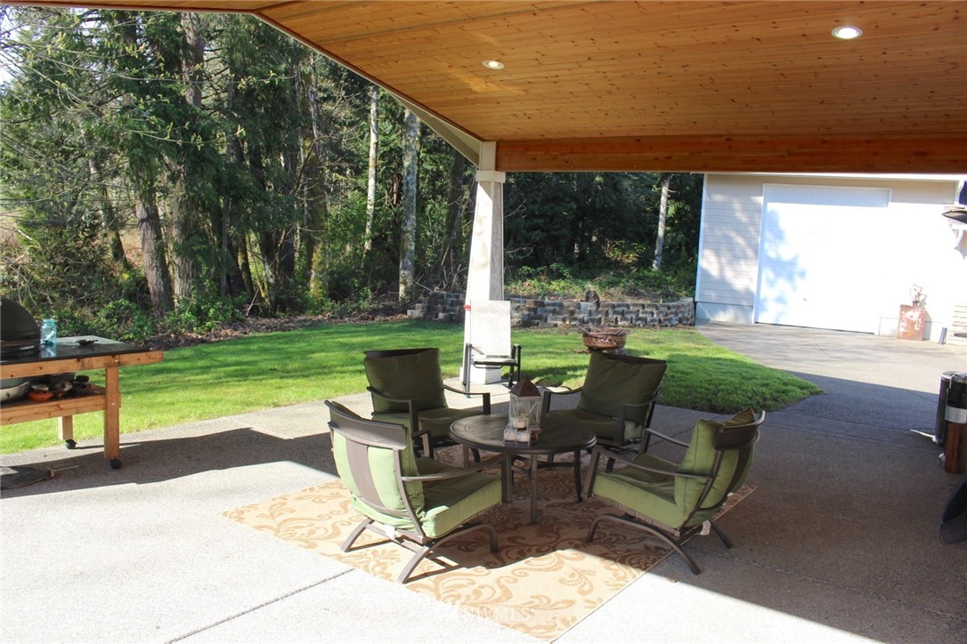 5949 Lemon Road Northeast Olympia, WA 98506 - Photo 19 of 23 Gallery Image 19