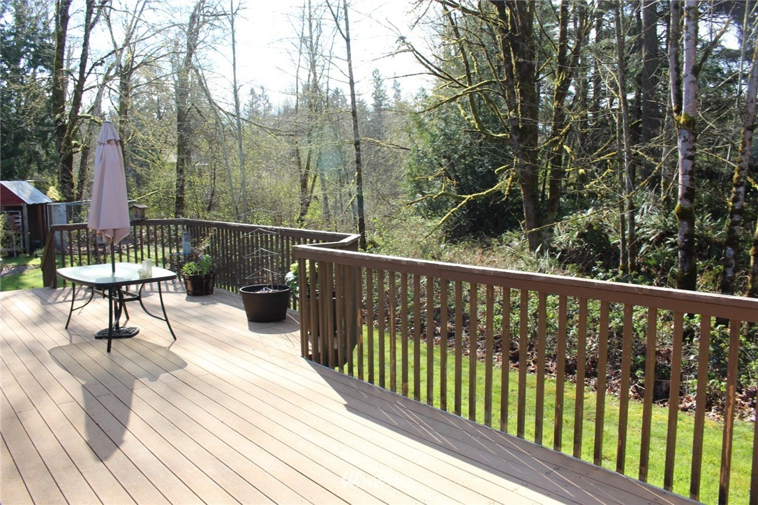 5949 Lemon Road Northeast Olympia, WA 98506 - Photo 22 of 23 Gallery Image 22