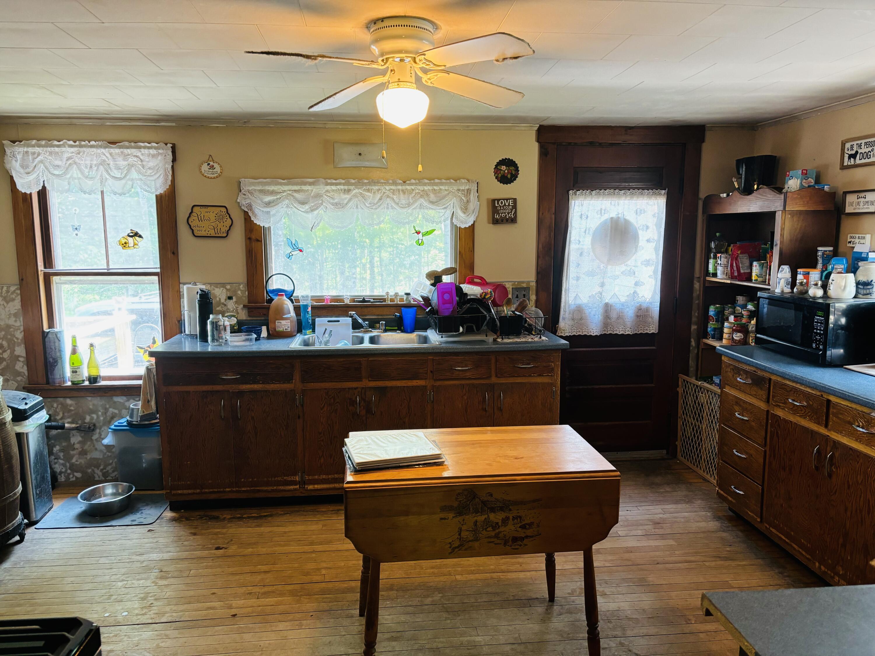 210 Phillips Corner Road Pittsfield, ME 04967 - Photo 7 of 26 IMG_E5918