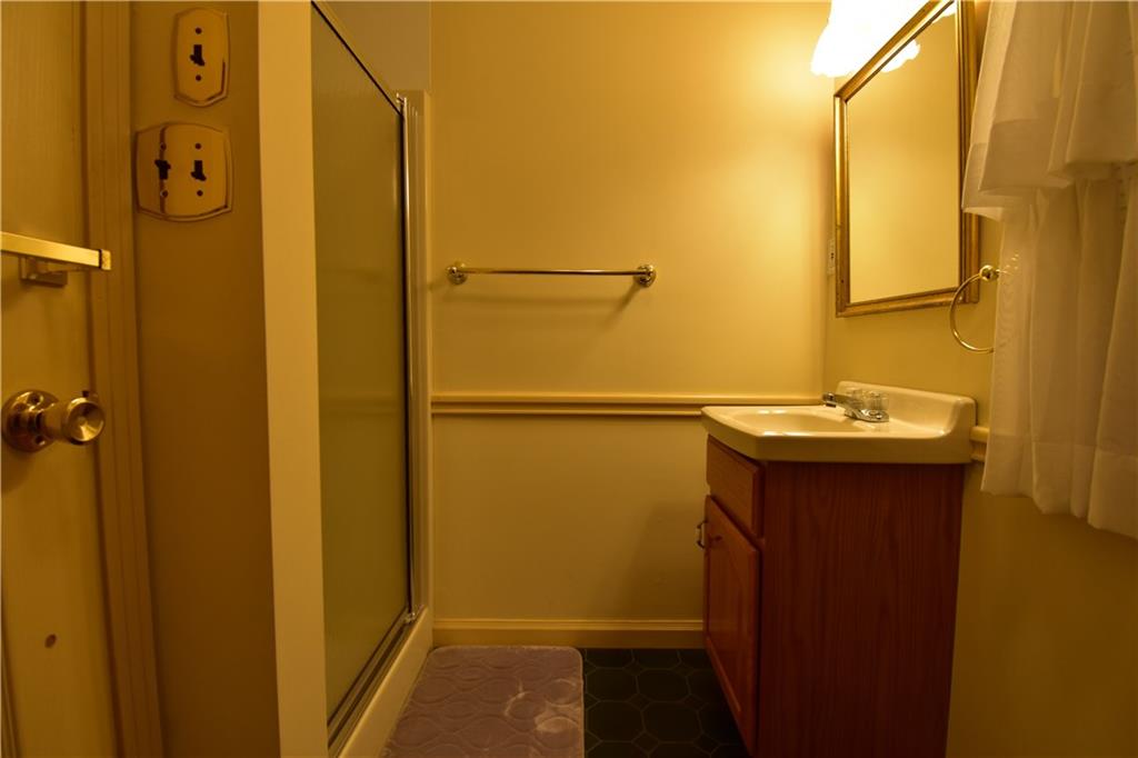 905 R St Clair Road Westmont, PA 15905 - Photo 14 of 25 Gallery Image 14