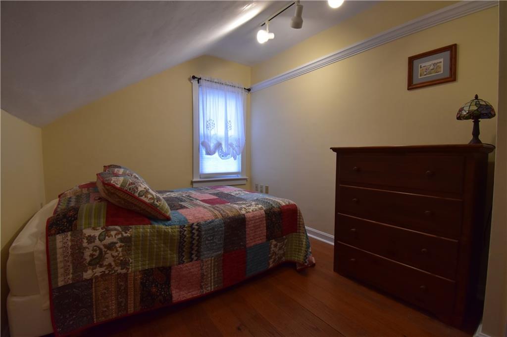 905 R St Clair Road Westmont, PA 15905 - Photo 16 of 25 Gallery Image 16