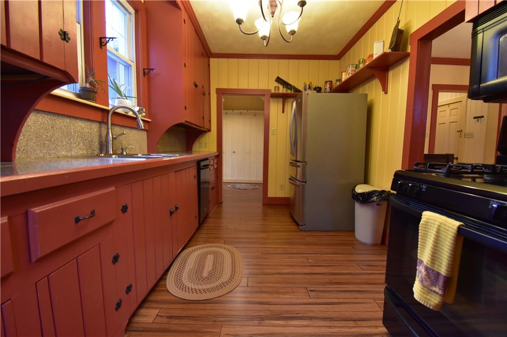 905 R St Clair Road Westmont, PA 15905 - Photo 10 of 25 Gallery Image 10