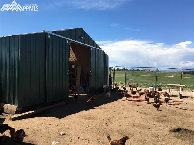 18425 Table Rock Road Colorado Springs, CO 80908 - Photo 10 of 19 Barn