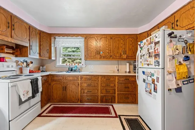 $1,250,000 | 253 County Highway, Kaukauna, WI 54130