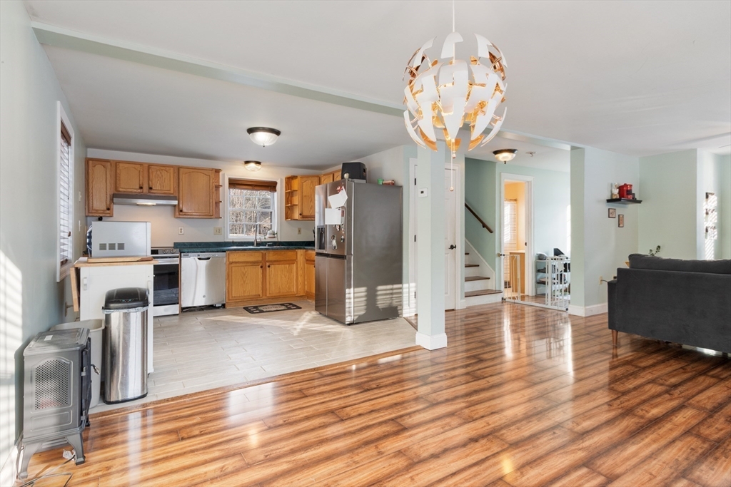 395 South Main Street Orange, MA 01364 - Photo 4 of 24