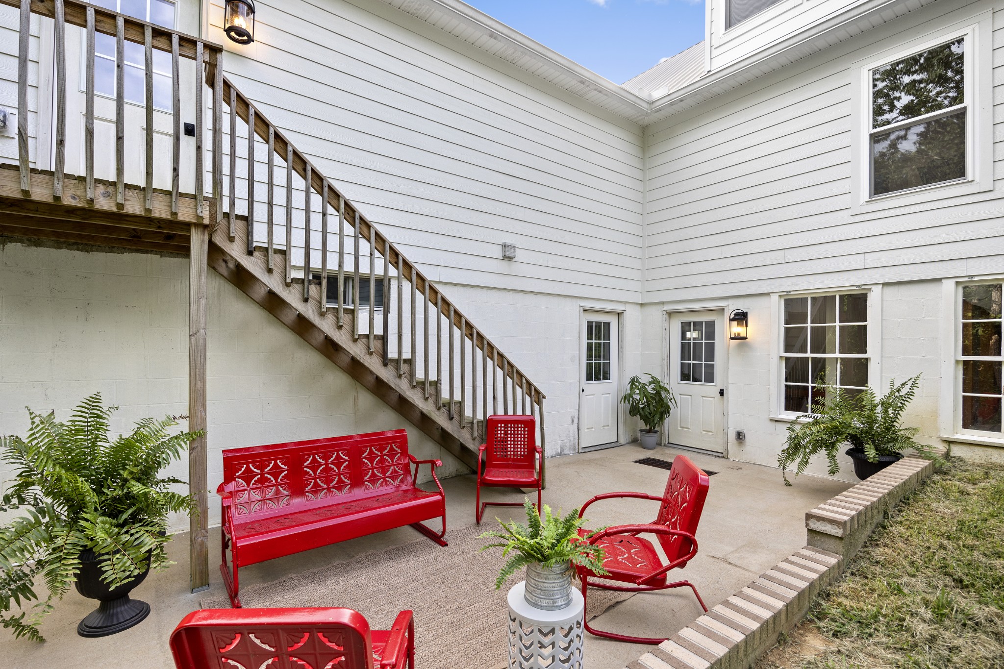 1075 Linville Road Lawrenceburg, TN 38464 - Photo 31 of 52 A perfect back patio space for relaxing or entertaining - you pick!