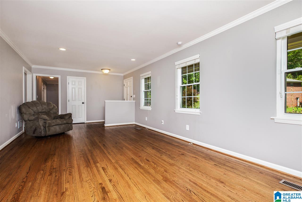 1340 Sumar Circle Birmingham, AL 35213 - Photo 3 of 43