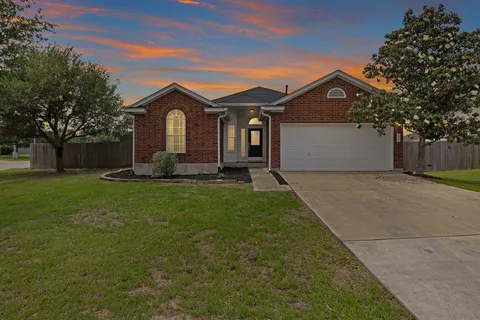 $260,000 | 177 Stennis, Kyle, TX 78640