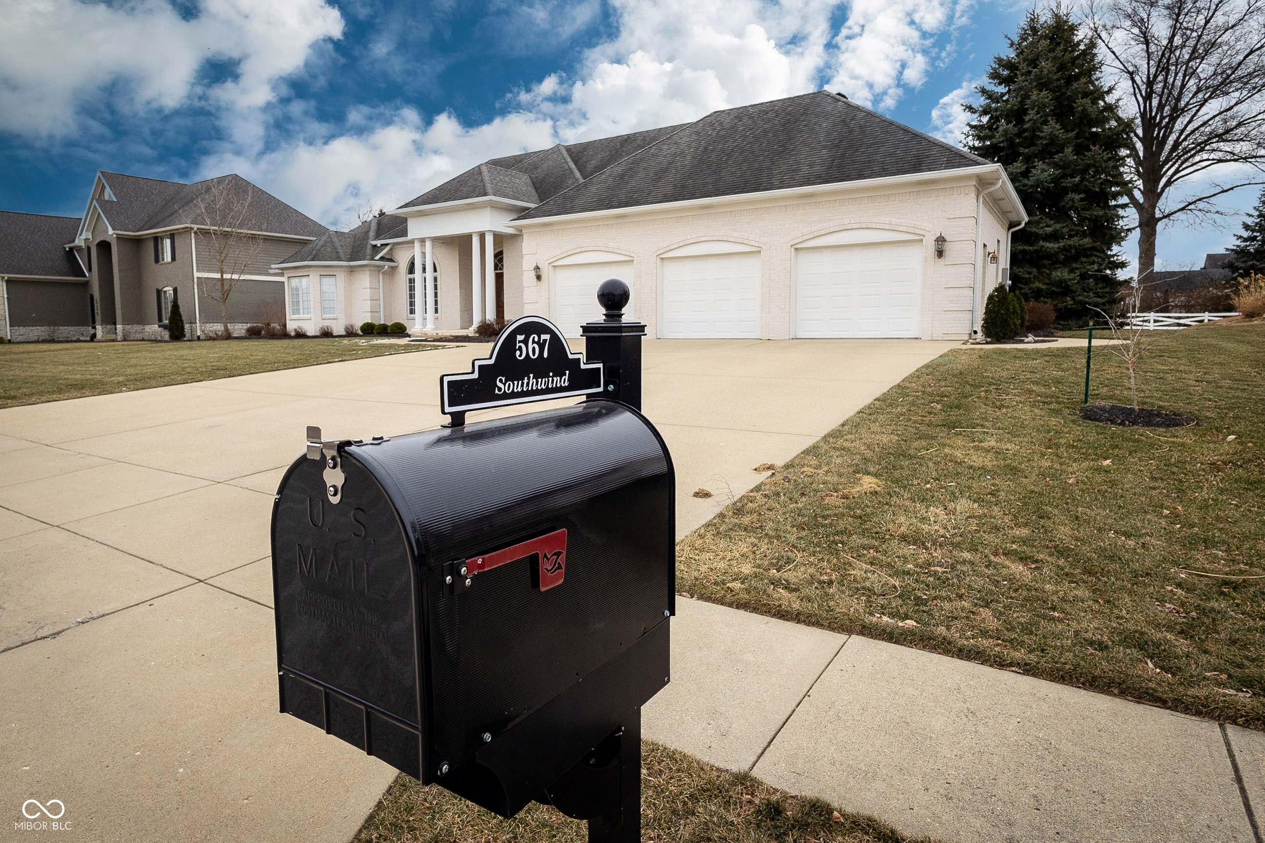 567 Southwind Brownsburg, IN 46112 - Photo 2 of 82