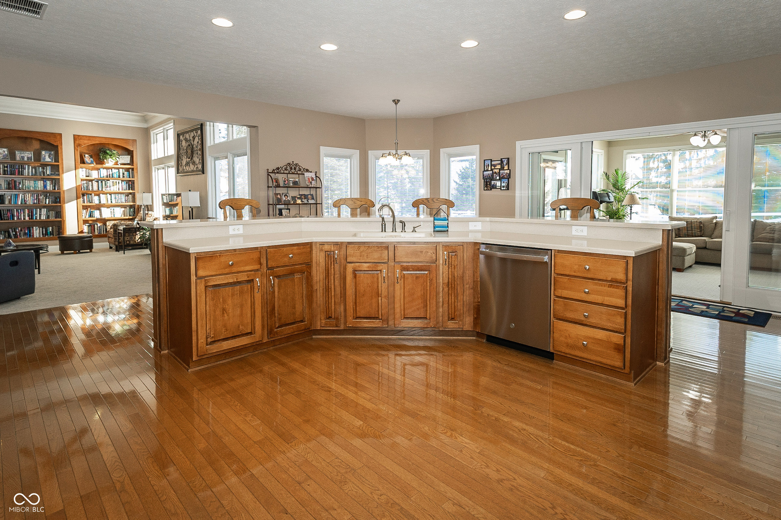 567 Southwind Brownsburg, IN 46112 - Photo 10 of 82