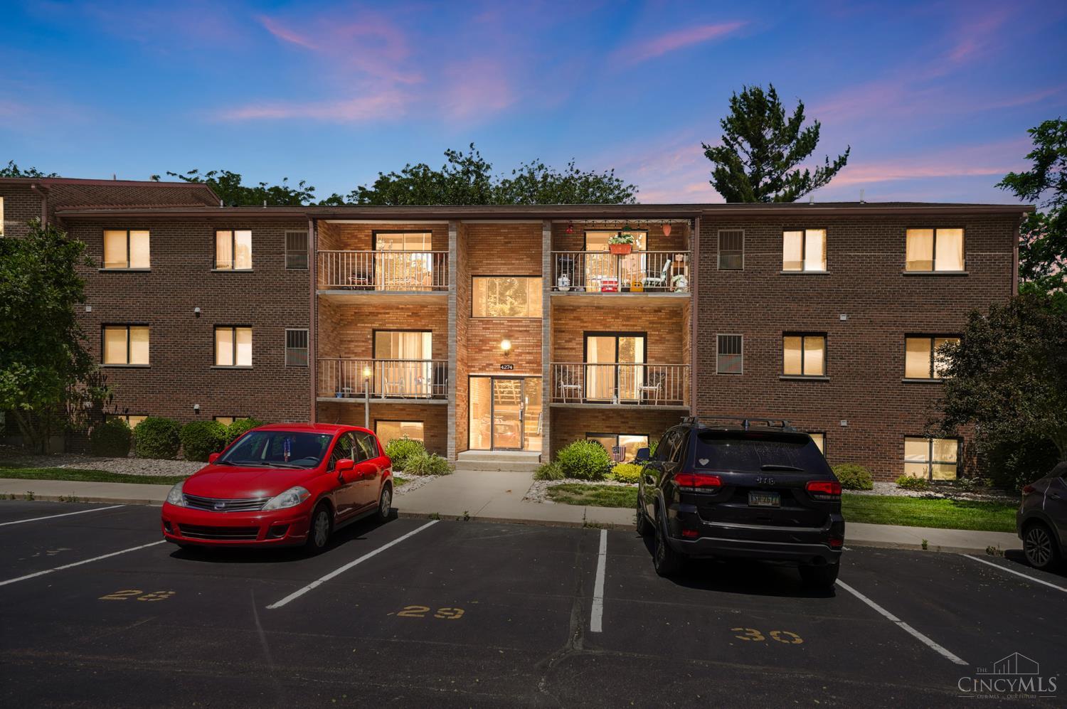 4274 Paul Road, Unit 27 Cincinnati, OH 45238 - Photo 1 of 39