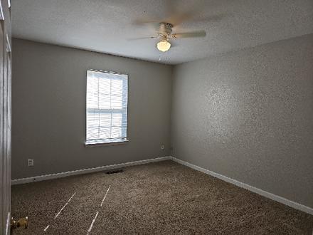 1106 Car Line Road, Unit B Rossville, GA 30741 - Photo 8 of 19 md_1698779300fb1945984534475297bf6428d50