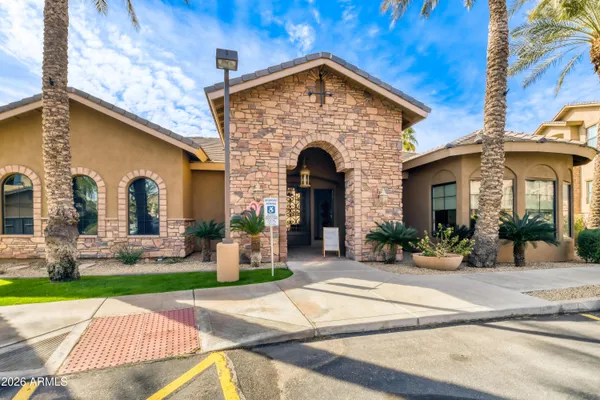 $425,000 | 15550 South 5th Avenue, Unit 240, Phoenix, AZ 85045