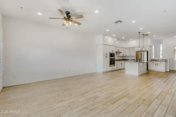 $425,000 | 15550 South 5th Avenue, Unit 240, Phoenix, AZ 85045