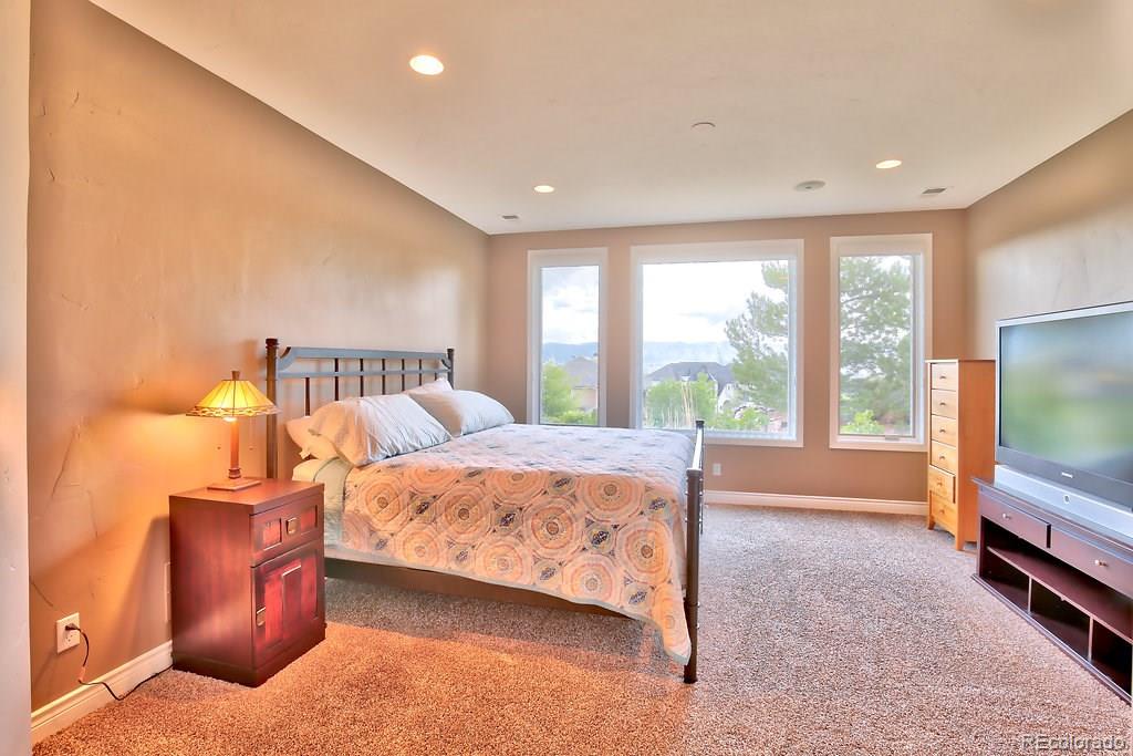 954 Rutherford Way Highlands Ranch, CO 80126 - Photo 23 of 35 Gallery Image 23
