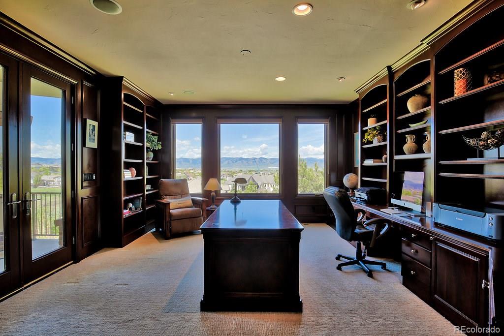 954 Rutherford Way Highlands Ranch, CO 80126 - Photo 5 of 35 Gallery Image 5