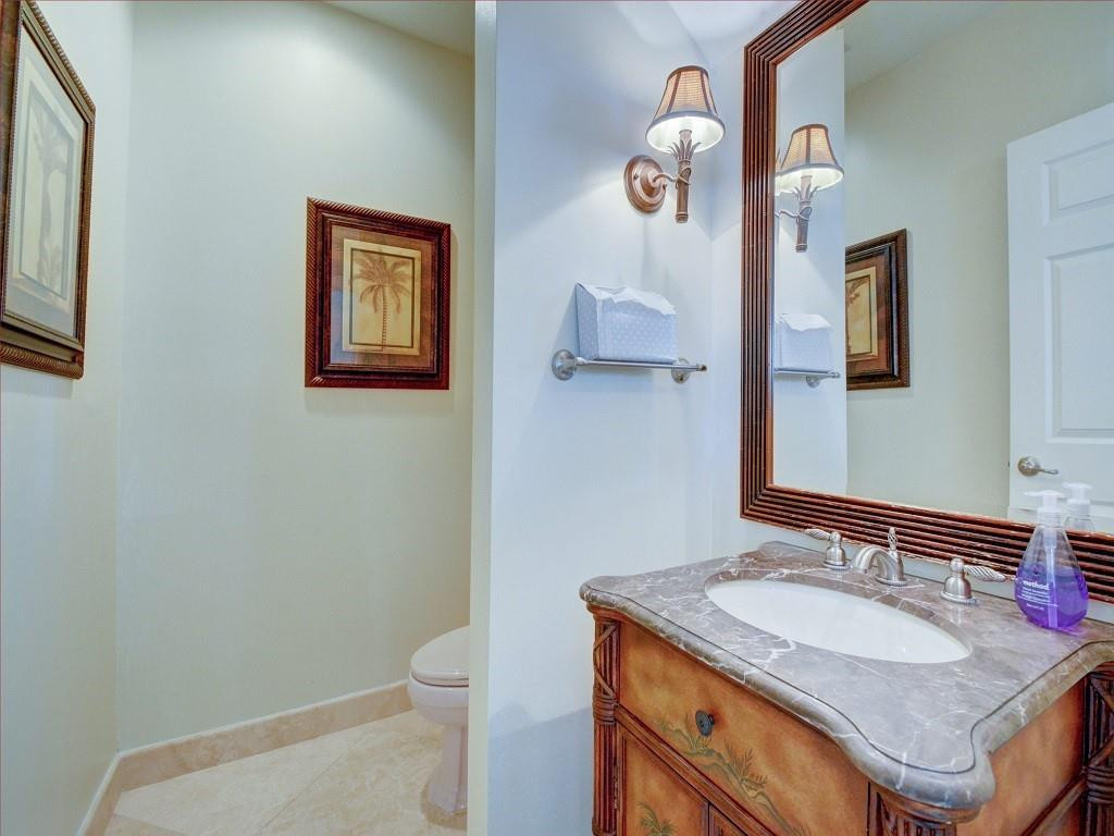113 Northeast 21st Street Wilton Manors, FL 33305 - Photo 31 of 37 Downstairs half bath