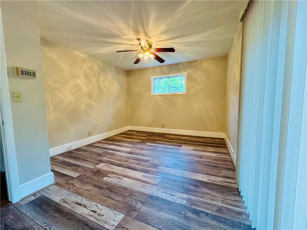3785 Village Drive Southwest Atlanta, GA 30331 - Photo 18 of 37