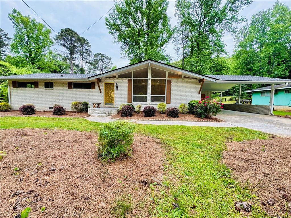 3785 Village Drive Southwest Atlanta, GA 30331 - Photo 2 of 37