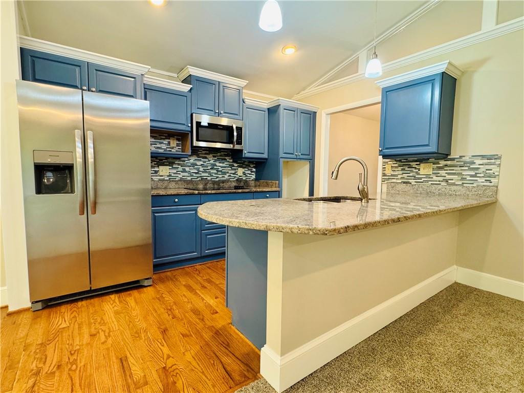 3785 Village Drive Southwest Atlanta, GA 30331 - Photo 7 of 37