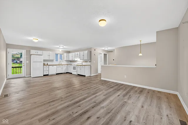 $210,000 | 1350 15th Street, Bloomington, IN 47404