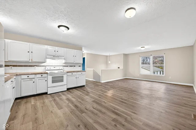 $210,000 | 1350 15th Street, Bloomington, IN 47404