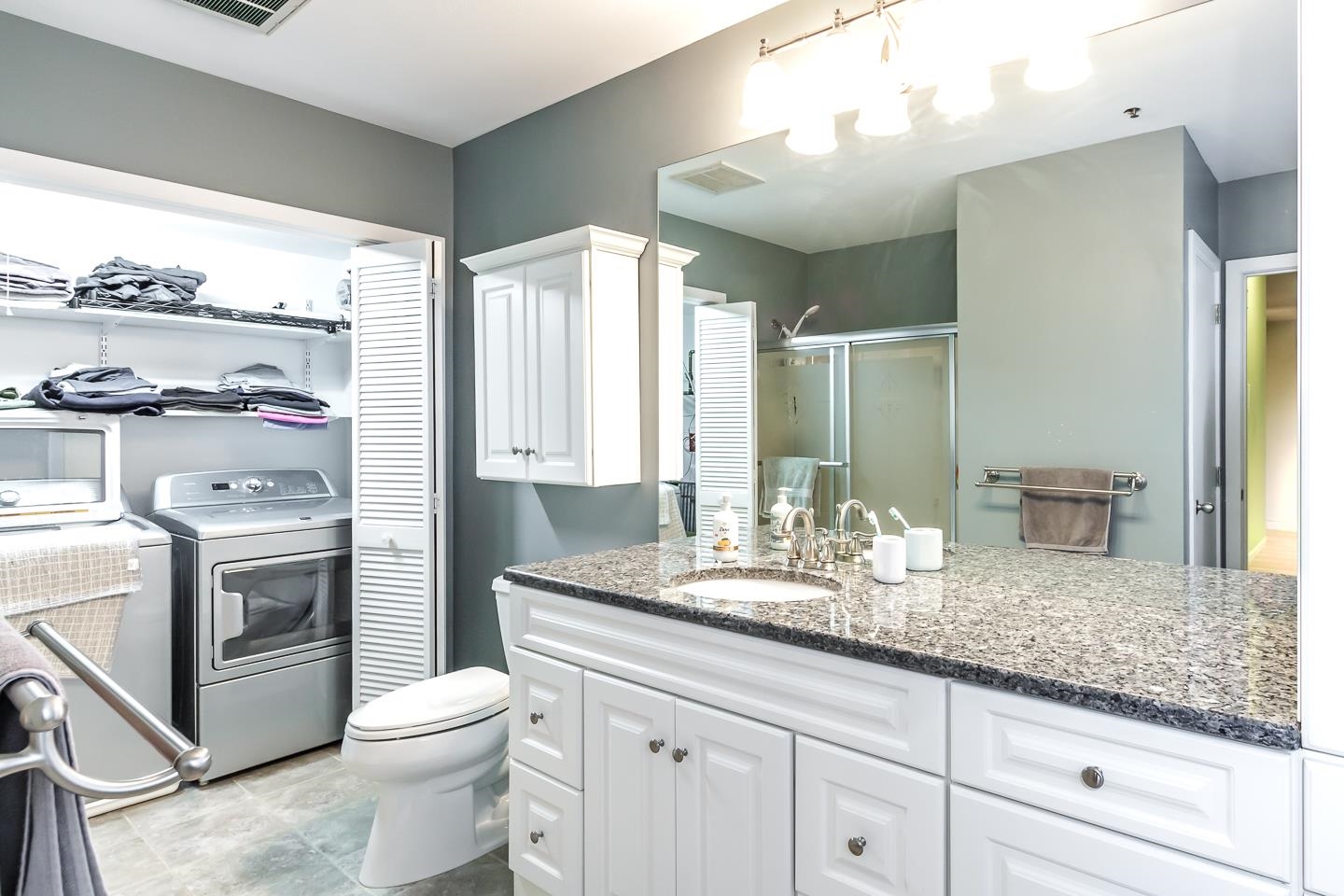 5 Tsienneto Road, Unit 210 Derry, NH 03038 - Photo 13 of 33 Gallery Image 13