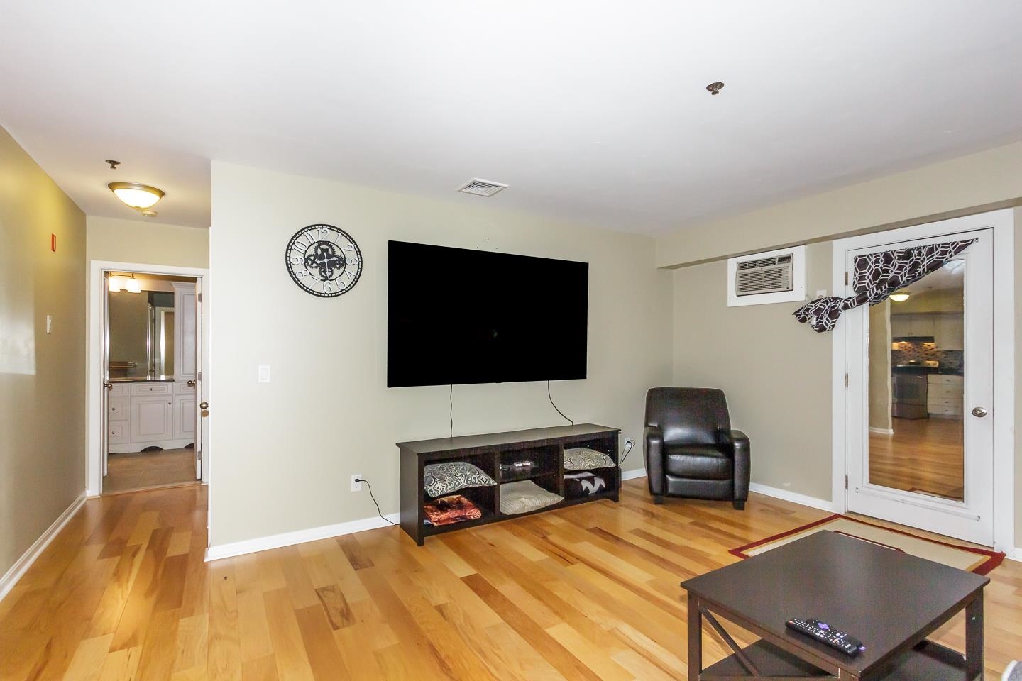 5 Tsienneto Road, Unit 210 Derry, NH 03038 - Photo 10 of 33 Gallery Image 10