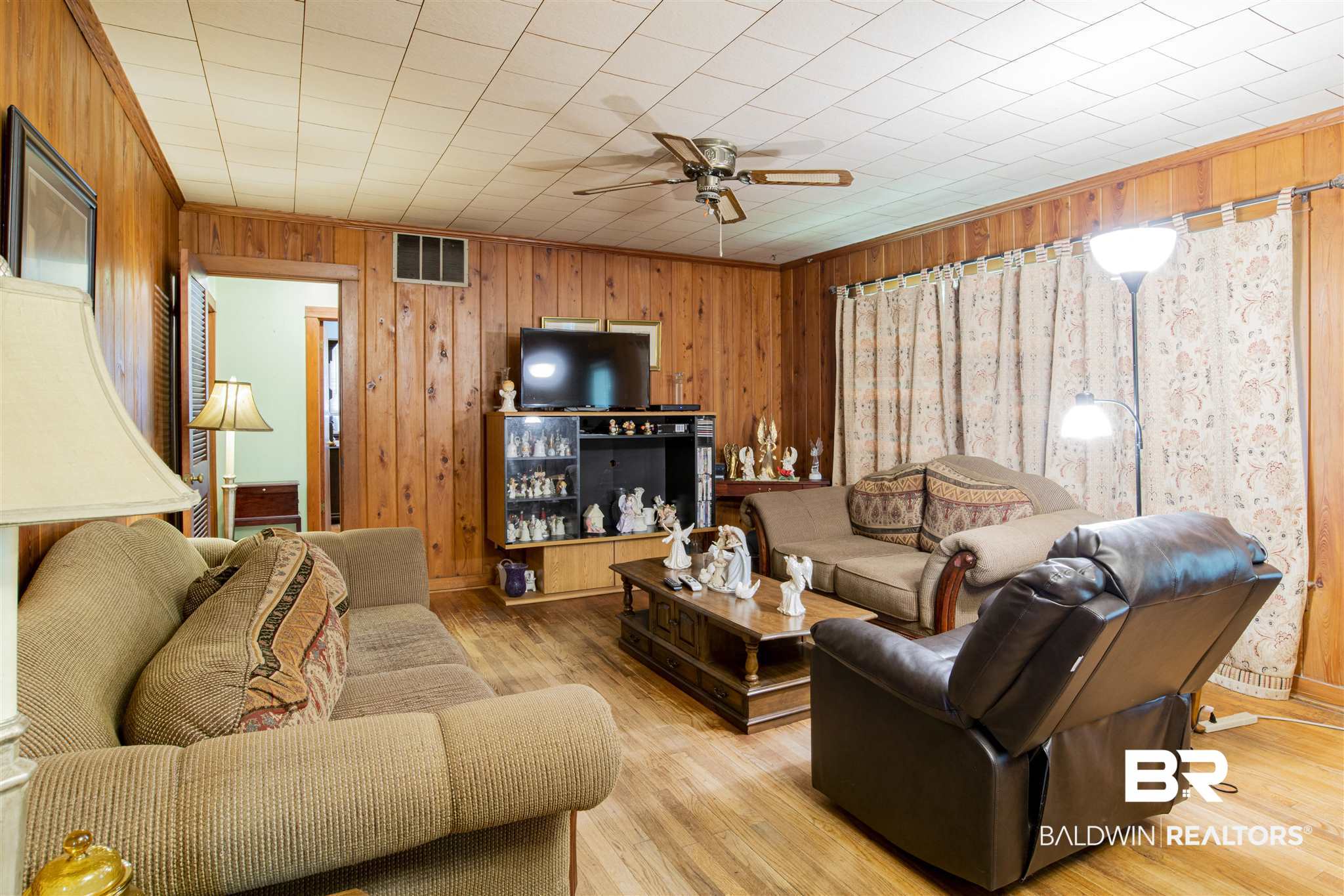 401 Myrtle Street Fairhope, AL 36532 - Photo 10 of 21