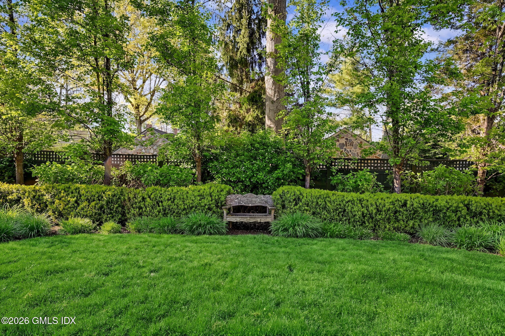 49 Willow Road Riverside, CT 06878 - Photo 29 of 34 Fenced Backyard