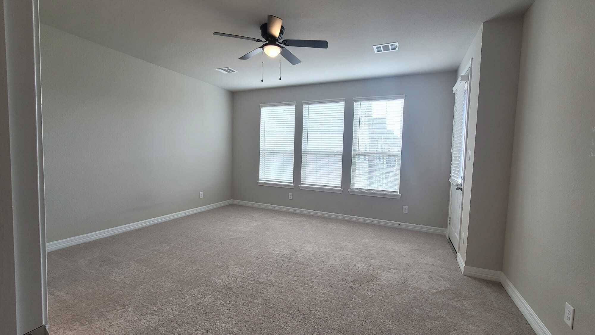 9426 Caddo Ridge Lane Cypress, TX 77433 - Photo 8 of 26 Gallery Image 8