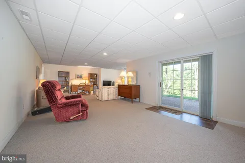 $920,000 | 12 Shady Brook Lane, Malvern, PA 19355