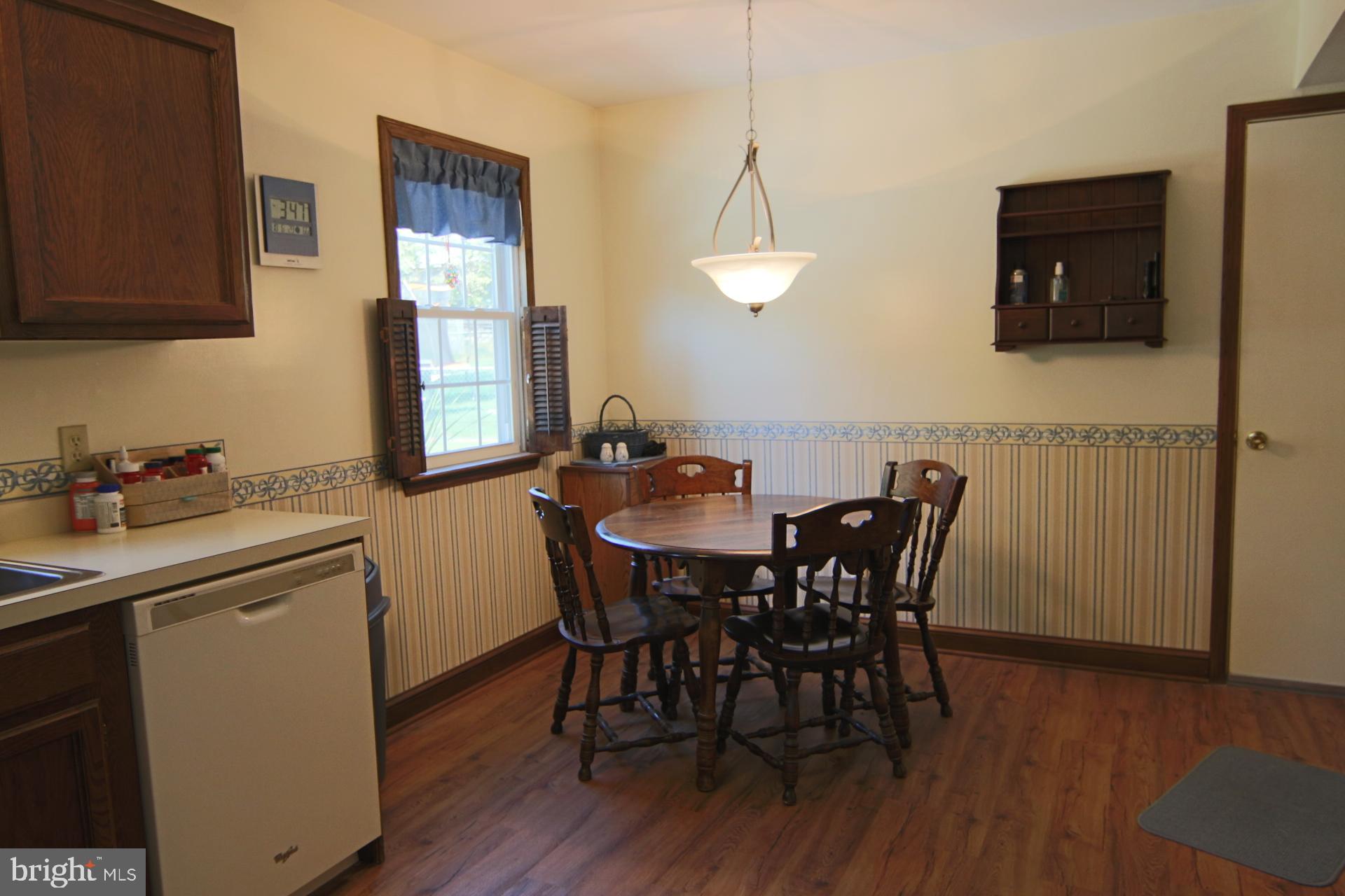 352 Springhouse Road Harrisburg, PA 17111 - Photo 12 of 34 Gallery Image 12